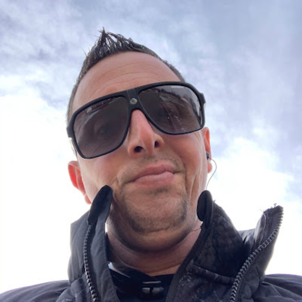 Meet your Posher, Trever